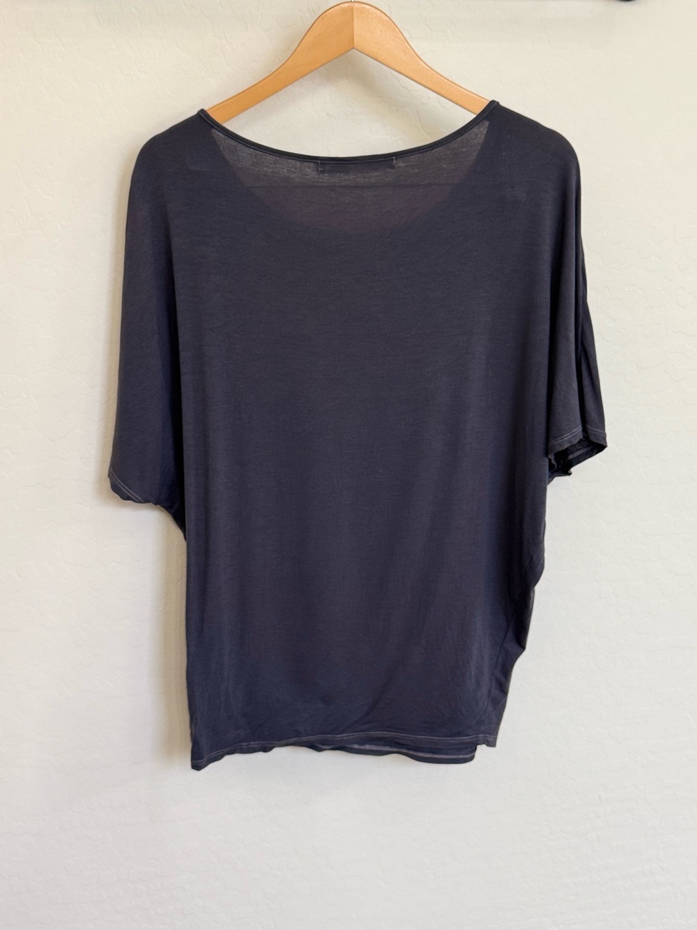 Michael Stars Grey Dolman Sleeve Scoop Neck  Slouchy Tee OS - Picture 3 of 4